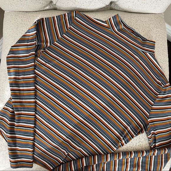 Forever 21 Mock Neck Striped Long Sleeve - Picture 2 of 3